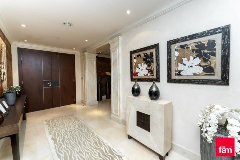Apartamento en Dubai Marina, Dubai, 4 dormitorios, 566.7 m², № 89438 - foto 14