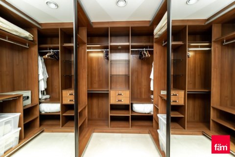 Apartamento en Dubai Marina, Dubai, 4 dormitorios, 566.7 m², № 89438 - foto 18