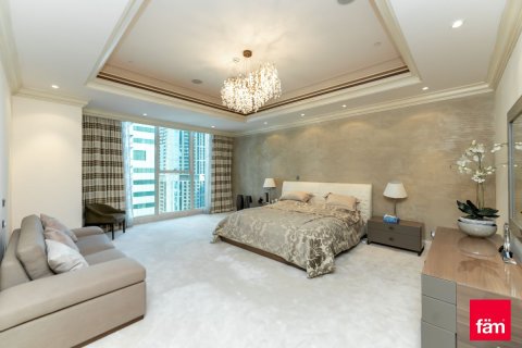 Apartamento en Dubai Marina, Dubai, 4 dormitorios, 566.7 m², № 89438 - foto 21