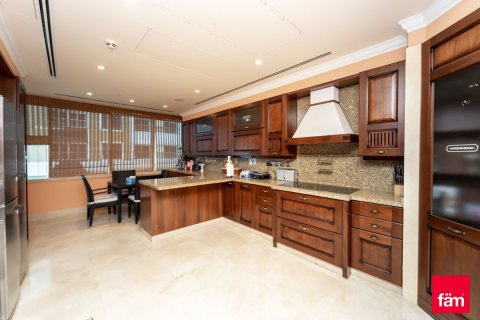 Apartamento en Dubai Marina, Dubai, 4 dormitorios, 566.7 m², № 89438 - foto 9