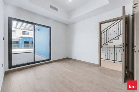 Adosado en Dubai, 5 dormitorios, 298.8 m², № 89447 - foto 3