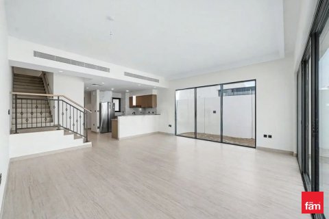 Adosado en Dubai, 5 dormitorios, 298.8 m², № 89447 - foto 2