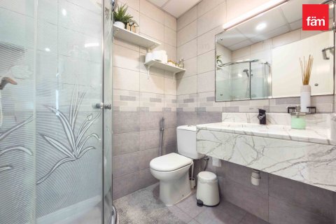 Снять в аренду квартиру в Дубае: 2 спальни, 124.3м², № 89446 - фото 12