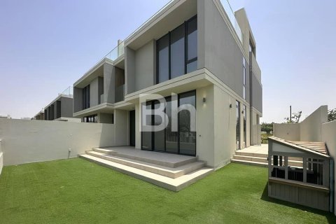 Villa en Dubai Hills Estate, Dubai, 3 dormitorios, 269 m², № 57204 - foto 1