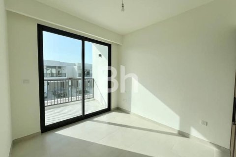 Townhouse in Town Square, Dubai 4 bedrooms, 216 sq.m. № 57203 - photo 11