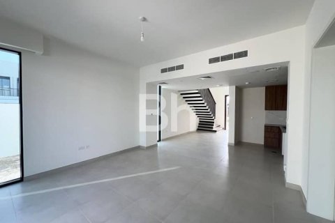 Townhouse in Town Square, Dubai 4 bedrooms, 216 sq.m. № 57203 - photo 16