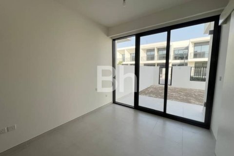 Townhouse in Town Square, Dubai 4 bedrooms, 216 sq.m. № 57203 - photo 14