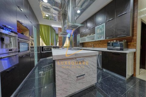 Villa à Sector E, Emirates Hills, Dubai, 8 chambres, 1486 m², № 100604 - photo 7