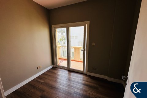 Adosado en Springs 4, The Springs, Dubai, 4 dormitorios, 251 m², № 98611 - foto 5