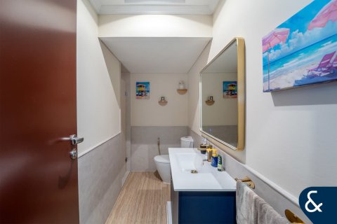 Townhouse in Victory Heights, Dubai Sports City, Dubai 4 bedrooms, 247 sq.m. № 98622 - photo 9