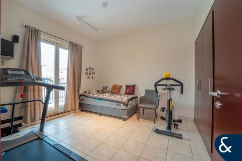 Townhouse in Victory Heights, Dubai Sports City, Dubai 4 bedrooms, 247 sq.m. № 98622 - photo 12