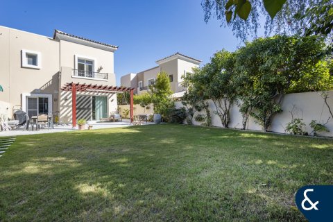 Villa in Arabian Ranches, Dubai 4 bedrooms, 226 sq.m. № 98623 - photo 17