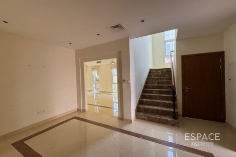 Купить таунхаус в Rahat, Мудон, Дубай: 3 спальни, 352м², № 61551 - фото 15