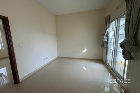 Купить таунхаус в Rahat, Мудон, Дубай: 3 спальни, 352м², № 61551 - фото 4