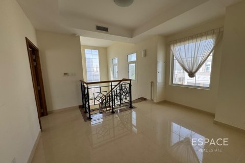 Купить таунхаус в Rahat, Мудон, Дубай: 3 спальни, 352м², № 61551 - фото 14