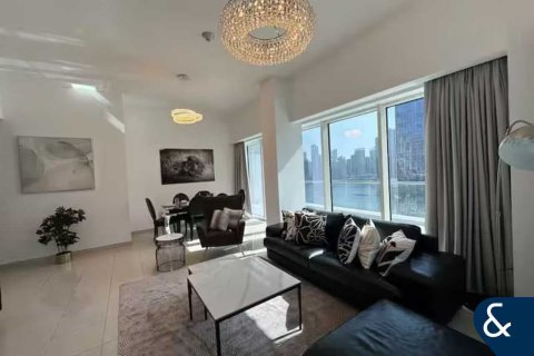 Apartamento en Business Bay, Dubai, 2 dormitorios, 174 m², № 88393 - foto 2