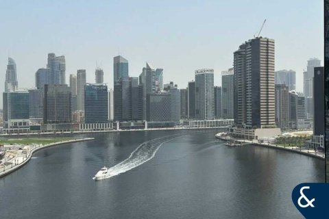 Apartamento en Business Bay, Dubai, 2 dormitorios, 174 m², № 88393 - foto 8