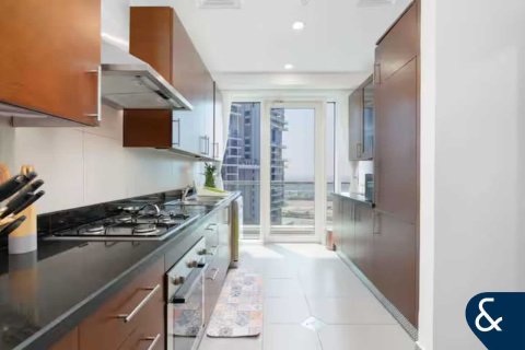 Apartamento en Business Bay, Dubai, 2 dormitorios, 174 m², № 88393 - foto 6