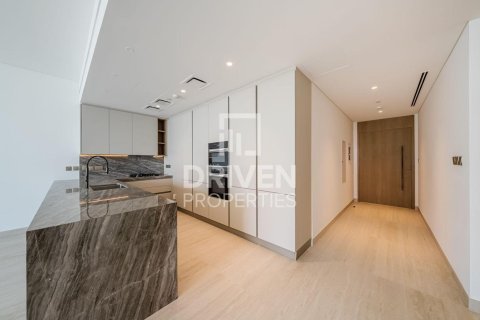Apartment in Palm Jumeirah, Dubai 2 bedrooms, 163.6 sq.m. № 129121 - photo 10