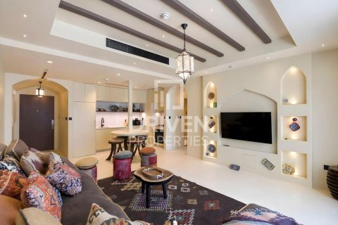 Apartamento en EMAAR Beachfront, Dubai Harbour, Dubai, 1 dormitorio, 79.15 m², № 129118 - foto 3