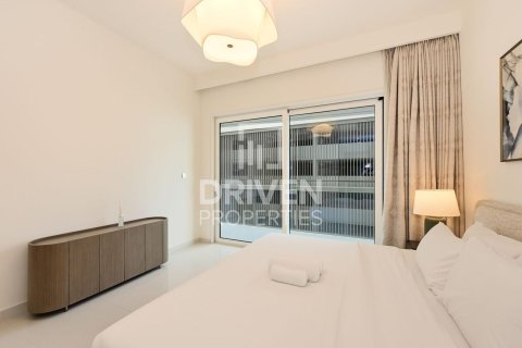 Apartment in EMAAR Beachfront, Dubai Harbour, Dubai 2 bedrooms, 116.5 sq.m. № 129122 - photo 5