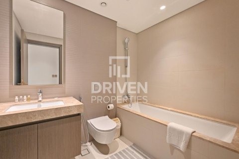 Apartment in EMAAR Beachfront, Dubai Harbour, Dubai 2 bedrooms, 116.5 sq.m. № 129122 - photo 14