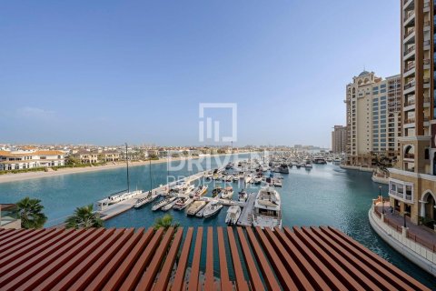 Apartment in Palm Views, Palm Jumeirah, Dubai studio, 50.91 sq.m. № 129111 - photo 10
