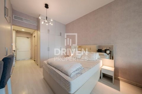Apartment in Palm Views, Palm Jumeirah, Dubai studio, 50.91 sq.m. № 129111 - photo 4