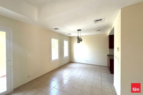 Townhouse in Dubai 2 bedrooms, 207.6 sq.m. № 71684 - photo 4
