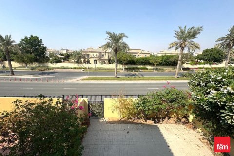 Townhouse in Dubai 2 bedrooms, 207.6 sq.m. № 71684 - photo 20