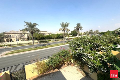 Townhouse in Dubai 2 bedrooms, 207.6 sq.m. № 71684 - photo 19