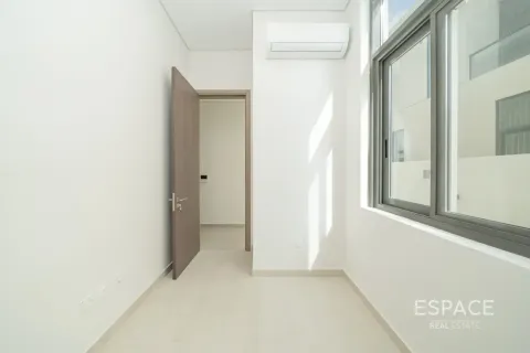 Adosado en Al Furjan, Dubai, 6 dormitorios, 601 m², № 122988 - foto 7
