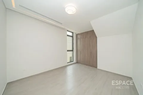 Adosado en Al Furjan, Dubai, 6 dormitorios, 601 m², № 122988 - foto 14