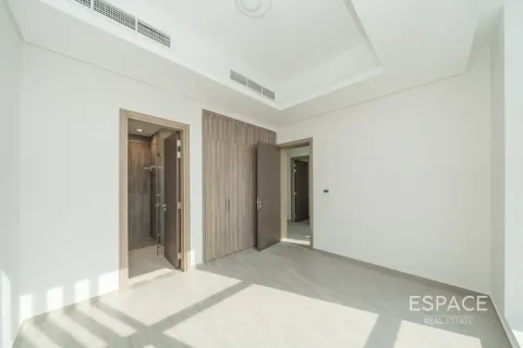 Adosado en Al Furjan, Dubai, 6 dormitorios, 601 m², № 122988 - foto 17