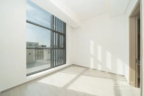 Adosado en Al Furjan, Dubai, 6 dormitorios, 601 m², № 122988 - foto 9