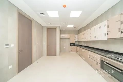 Adosado en Al Furjan, Dubai, 6 dormitorios, 601 m², № 122988 - foto 5
