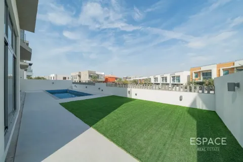 Adosado en Al Furjan, Dubai, 6 dormitorios, 601 m², № 122988 - foto 19