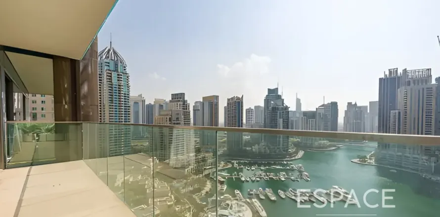 Apartment in Dubai Marina, Dubai 3 bedrooms, 162 sq.m. № 122990