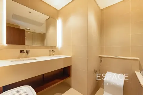 Apartment in Dubai Marina, Dubai 3 bedrooms, 162 sq.m. № 122990 - photo 13