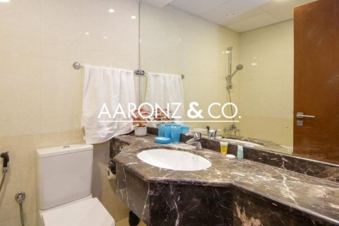 Apartment in Dorra Bay, Dubai Marina, Dubai 3 bedrooms, 171 sq.m. № 102229 - photo 3