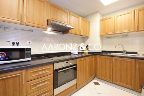 Apartment in Dorra Bay, Dubai Marina, Dubai 3 bedrooms, 171 sq.m. № 102229 - photo 6