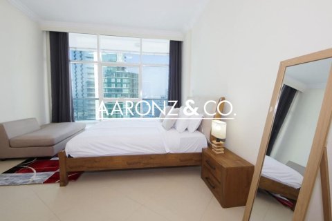 Apartment in Dorra Bay, Dubai Marina, Dubai 3 bedrooms, 171 sq.m. № 102229 - photo 7