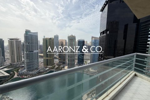 Apartment in Jumeirah Lake Towers, Dubai 1 bedroom, 134 sq.m. № 102228
