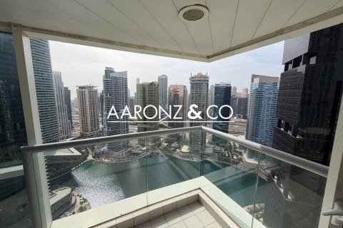 Apartment in Jumeirah Lake Towers, Dubai 1 bedroom, 134 sq.m. № 102228 - photo 2