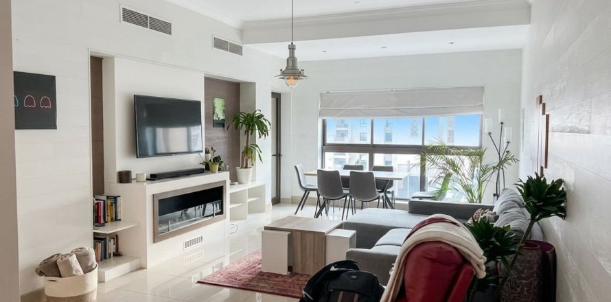 Квартира в Пальме Джумейре, Дубай, 1 спальня, 121.3м², № 108992
