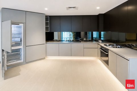 Appartement à Business Bay, Dubai, 1 chambre, 63.8 m², № 108996 - photo 3