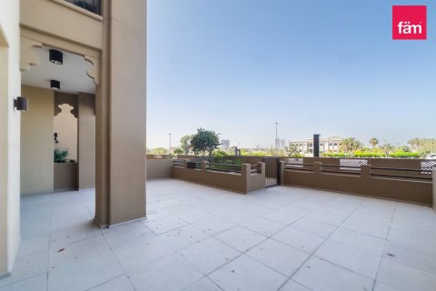 Apartment in Umm Suqeim, Dubai 1 bedroom, 119.4 sq.m. № 108997 - photo 12