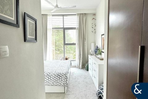 Купить квартиру в Дубай Хилс Эстейт, Дубай: 3 спальни, 181м², № 75014 - фото 12