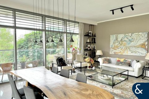 Купить квартиру в Дубай Хилс Эстейт, Дубай: 3 спальни, 181м², № 75014 - фото 4