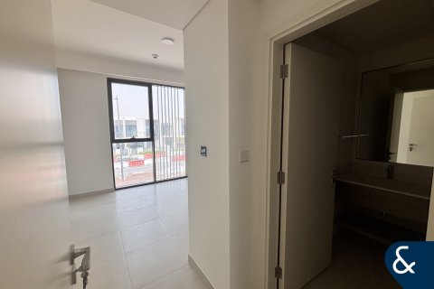 Townhouse in The Valley, Dubai 3 bedrooms, 174 sq.m. № 75013 - photo 14